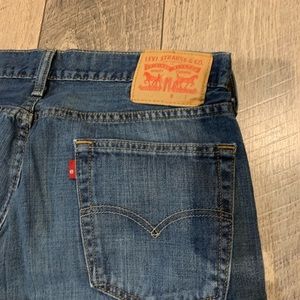 Men’s Levi’s Relaxed Fit Jeans 👖 36X30